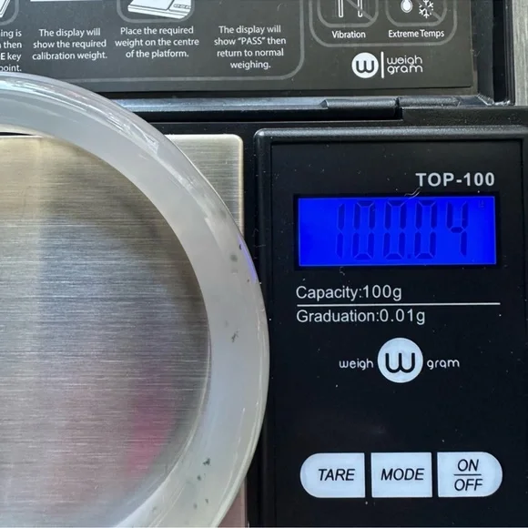 Agate Bangle Bracelet - Picture 9 of 9